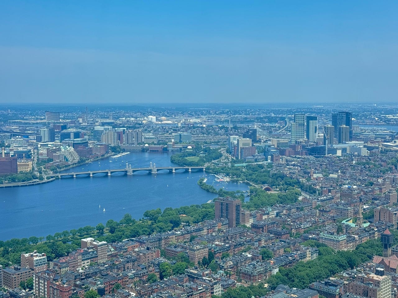 affordable NYC to Boston bus